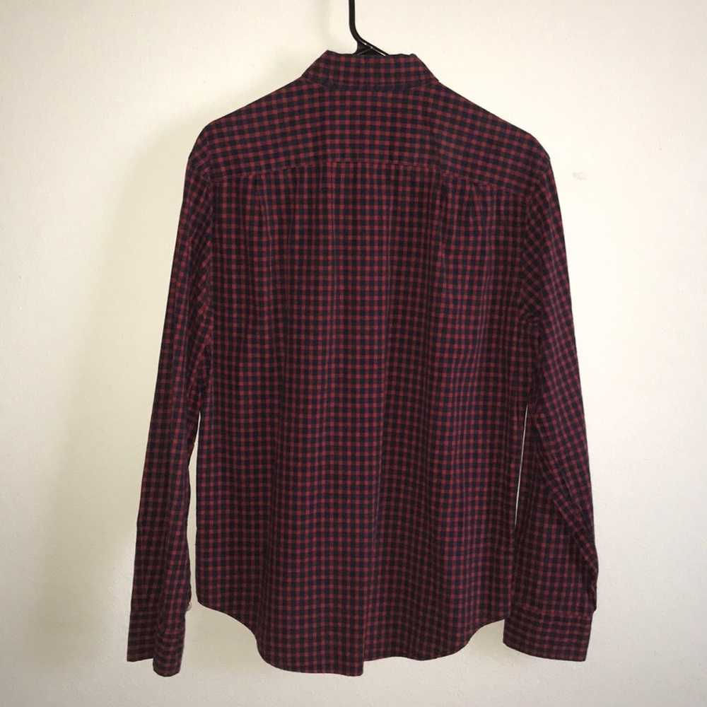 BUTTON UP - Picture 5 of 5